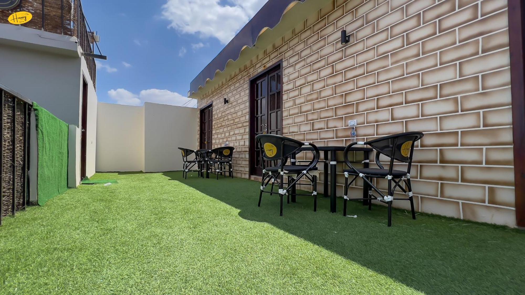 Happy View Inn Kafrat al Jabal Exterior foto